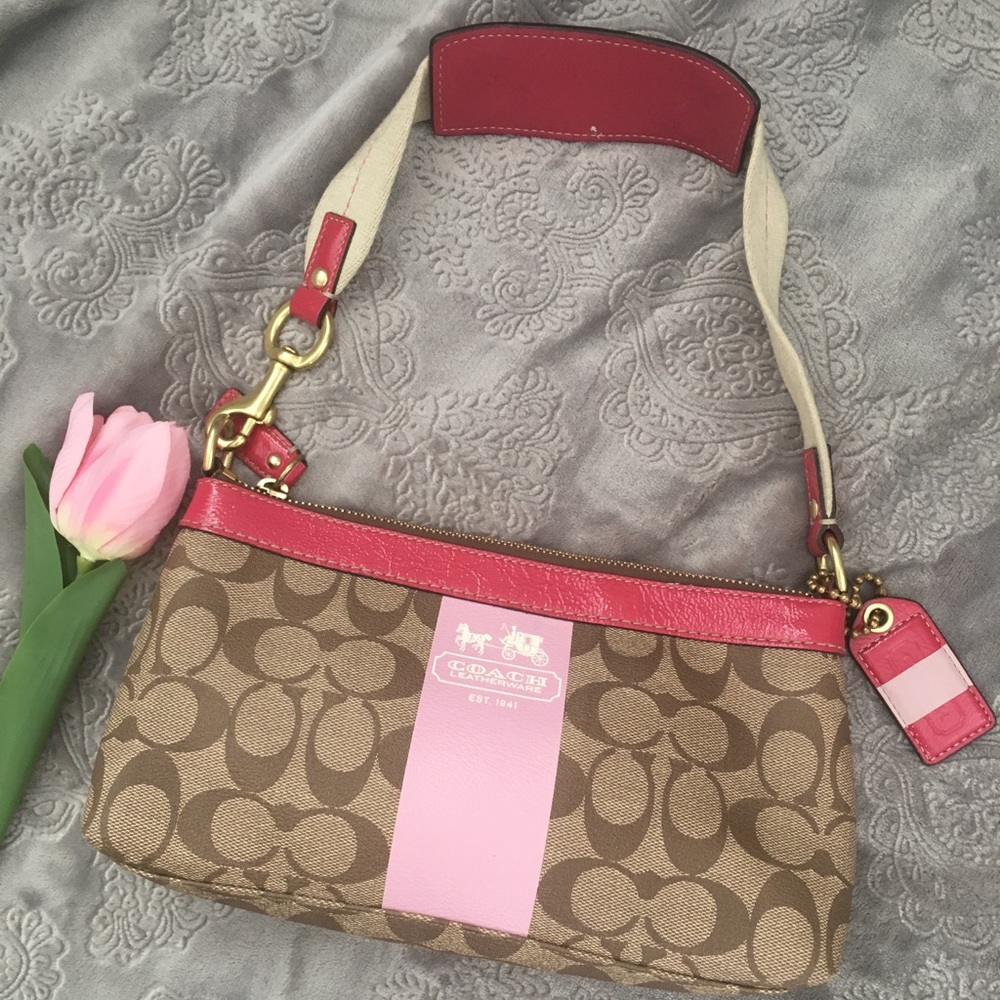 NWOT Coach signature purse